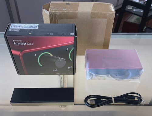 New open box focusrite - *new, box*