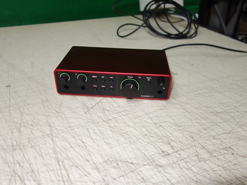 Focusrite scarlett 2i2 usb - 2i2, usb-c