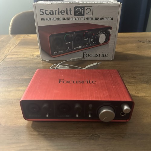 Focusrite scarlett 2i2 - focusrite,