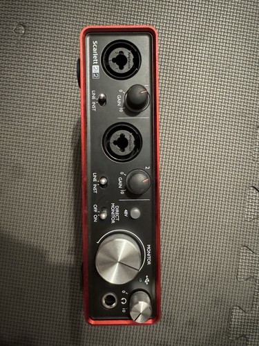 Focusrite scarlett 2i2 2nd - scarlett,